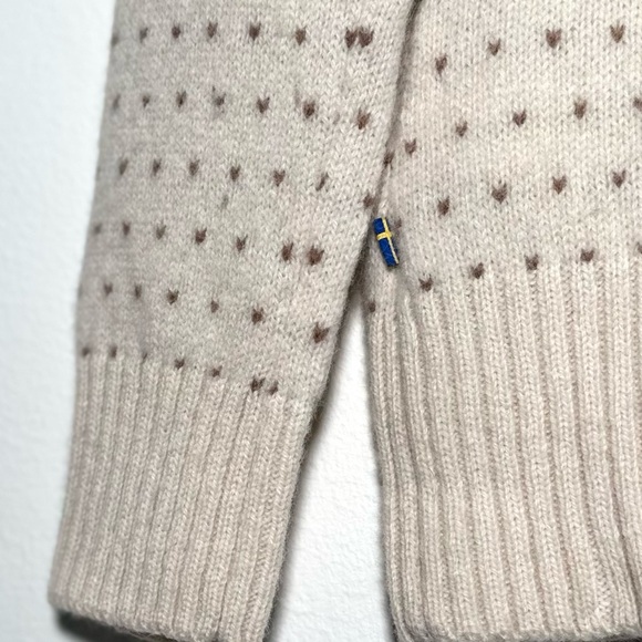 Women’s Fair Isles Style Fjallraven Övik Knit Sweater - Picture 5 of 9